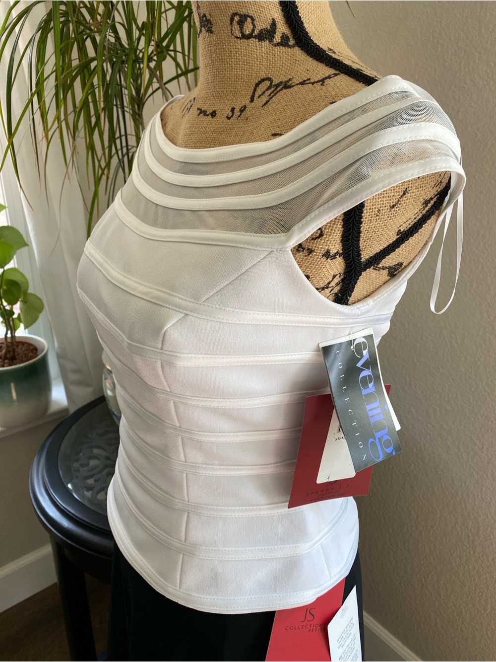 JS Collections Off-Shoulder Top - Picture 2 of 10
